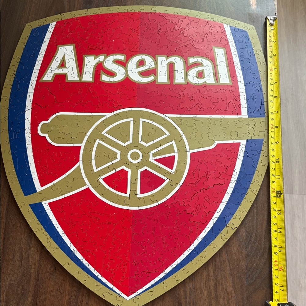 Arsenal Crest Puzzle Hangable Fan Gear